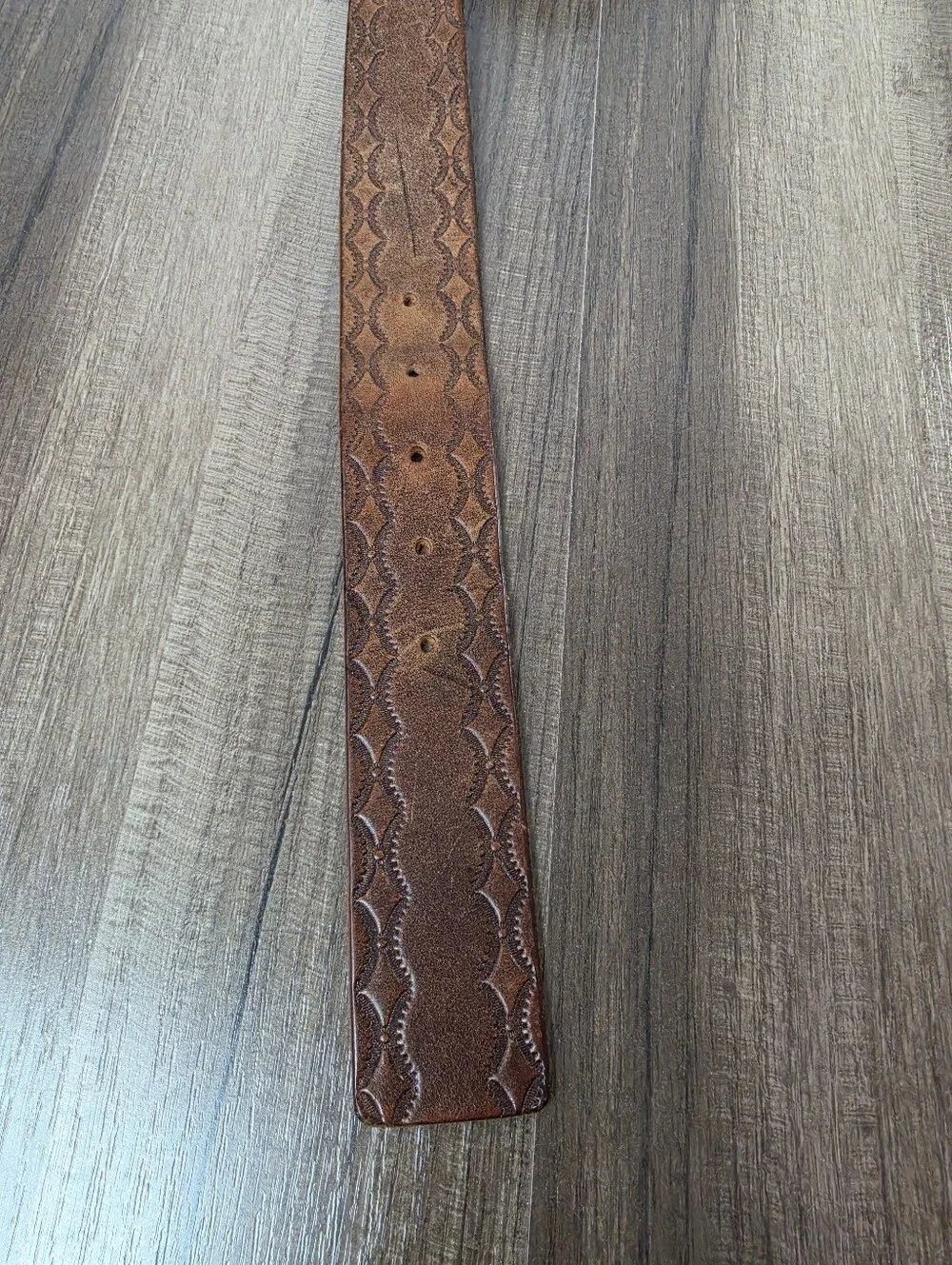 Vintage GAP Tooled Brown Leather Belt USA Brass Roller Buckle Americana. 38